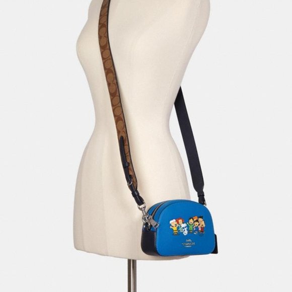 Coach 6490 Peanuts Snoopy min Serena Crossbody NWT PRICE FIRM - Picture 4 of 8